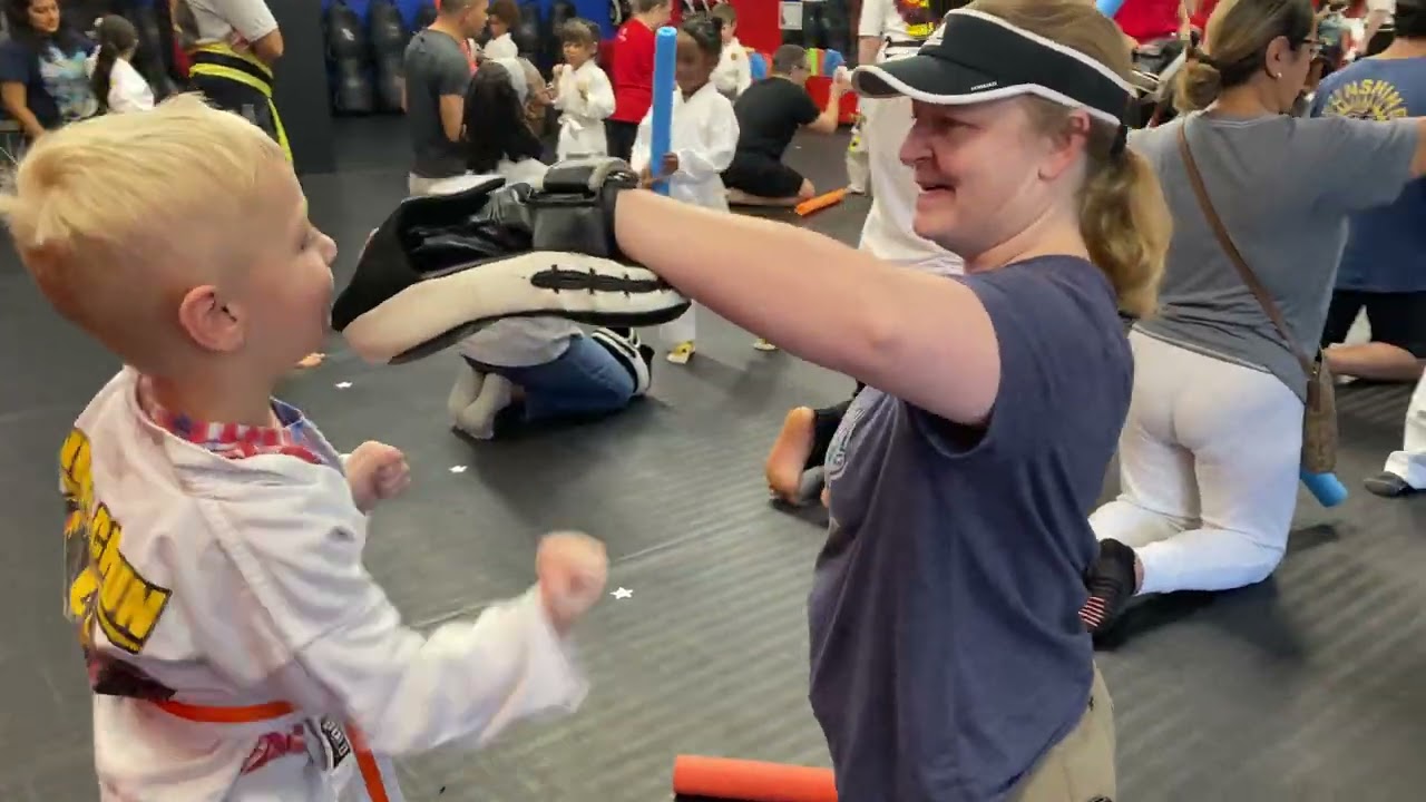 Little Lions Head Movement| Sifu Och Wing Chun: Little Lions| Lakeland, Fl.