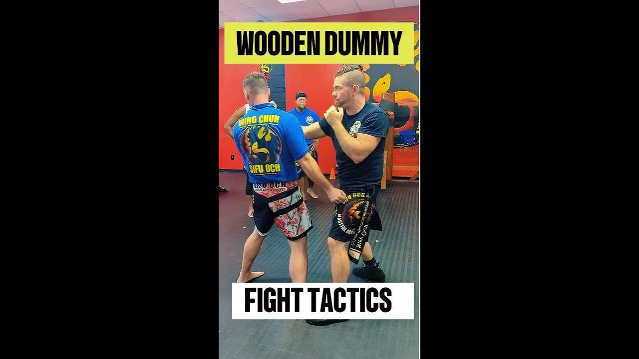 Wooden Dummy Fight Tactic pt 1 | Pull with Sudden Palm | Wing Chun Mook Jong Pull Palm